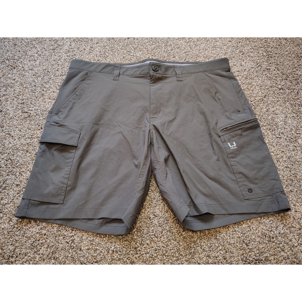 Huk Mens Gray Performance Fishing Cargo Shorts Size 40W Stretch Quick Dry
